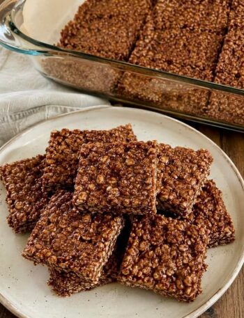 Chocolate Crispy Oat Bars Recipe